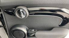 MINI Hatchback 1.5 Cooper Classic Premium 5dr Auto Petrol Hatchback